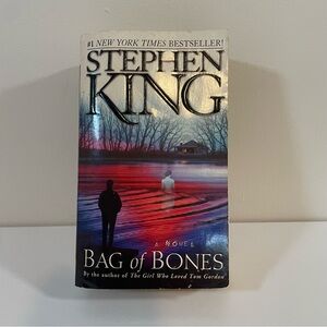 Bag of Bones by Stephen King (1999, Trade Paperback)